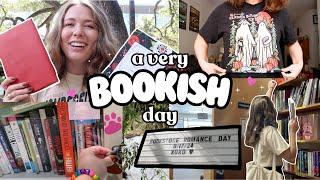 A very bookish day // book merch haul + reader event + thrifting + little free libraries