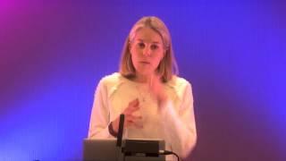 MIT Technology Review's Elizabeth Bramson Boudreau speaks at FIPP London, 10 May 2016