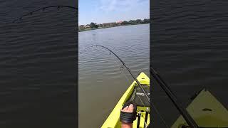 First Time Ocean Kayak Fishing: Hooking Monster Redfish!
