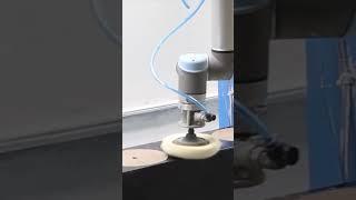 유니버설 로봇 | 안전하고 정교한 협동로봇 폴리싱 자동화 