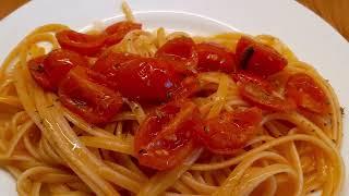 Linguine pomodorini alici e crema di pane by Vito Chef Italy - how to make a simple creamy pasta