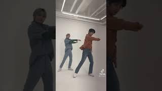 Heeseung and Ni-Ki dance to ‘Peaches ’ By Justin Bieber ENHYPEN