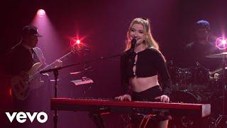 Stacey Ryan - Fall In Love Alone (Live On The Late Late Show With James Corden / 2023)