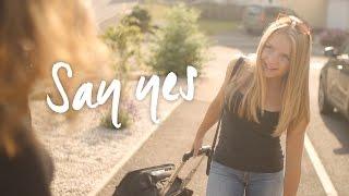 Say yes ‒ EF Language Travel