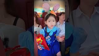 The child was caught secretly eating potato chips#Short #Officer Rabbit #angel