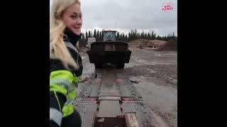 Анжелика все делает сама! В Швеции мужиков нет? @AngelicaLarsson