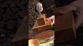 Топор Бушкрафт с подставкой