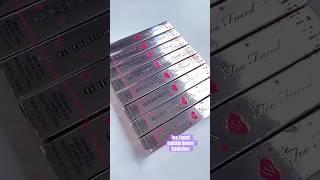 Too Faced Quickie Queen