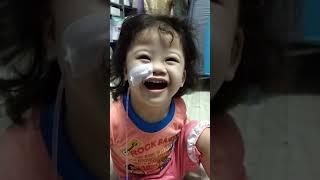 Arissa follow her mother's laugh #downsyndrome