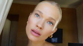 INSANELY *GLOWY* MAKEUP LOOK in 5 min / model makeup  | Vita Sidorkina