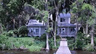 Waterfront home for sale on the St. Johns river
