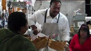 Leon Harris and Cokie Roberts Volunteer at Bread for the City