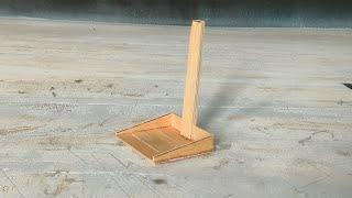 creative ideas on how to make a trash shovel from DIY ice cream sticks