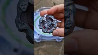 Комбо Рино разносит #beyblade #бейблэйд #beybladex #игра #волчок #beybladebattle #shorts #топ