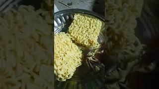 cooking in Noodles with easy #food #tamil How to cook noodles in tamil #shorts