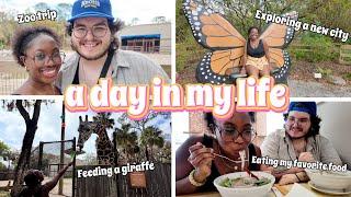 a day in my life | Zoo trip, eating my favorite food, feeding a giraffe, exploring a new city