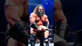 SCARY GIANt wrestlers versus heavyweights in the ring!