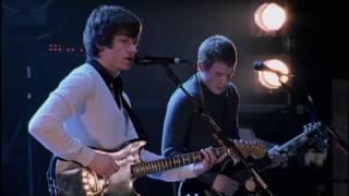 Arctic Monkeys - Nettles @ The Apollo Manchester 2007 - HD 1080p