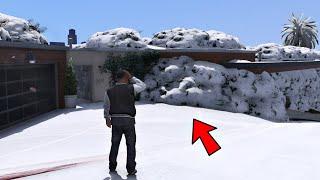 GTA 5 : FRANKLIN'S HOUSE IS BURIED IN SNOW 