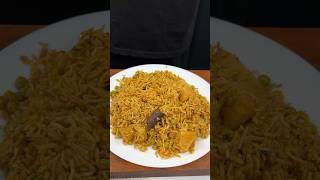 Mix Veg Pulao ASMR Cooking #shorts #food #cooking #asmr #recipe #sounds #crunchytreats #pulao #viral