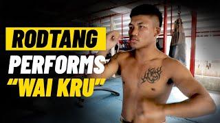 Rodtang's "Wai Kru" Muay Thai Ritual