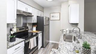 The Village at Wethersfield: 2BR, 2BA Litchfield Renovated Apartment