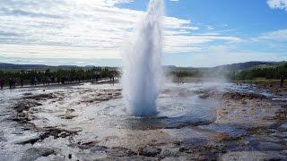 The Geysirs of the Haukadalur Geothermal Area (Geysir Strokkur) - Island/Iceland