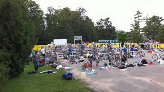 TC Triathlon 2010 - Transition area in action