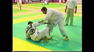 Carlos Lemos vs Luis Claudio Augusto Mundials Jiu Jitsu 2002