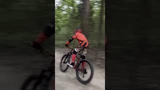 Раскатывал на споте #foxtrail#mtb#dirt