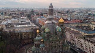 С храма Спас на Крови сняли часть строительных лесов