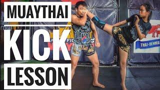 Muaythai kick lesson