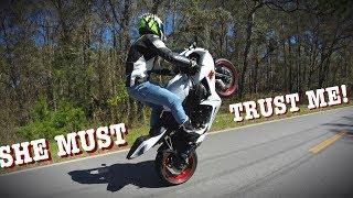 She Let Me Wheelie Her New Bike! 2017 GSXR750