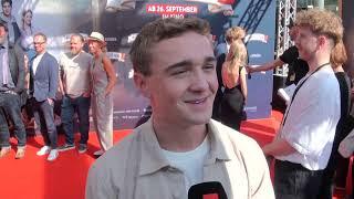 LUIS VORBACH im Interview BERLIN PREMIERE von DIE SCHULE DER MAGISCHEN TIERE 3 Fans Party Filmdreh