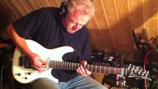 Soloing with the Ibanez JS 2400 using the Tonebone London Disto...