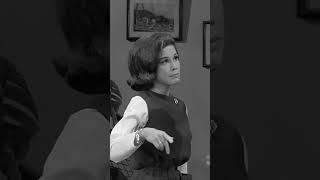 The Unscripted Magic of Mary Tyler Moore on The Dick Van Dyke Show