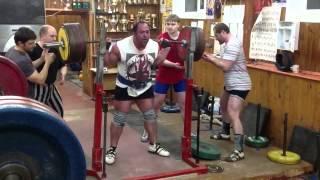 Andrey Malanichev 440kg x 3 reps "Raw with wraps"