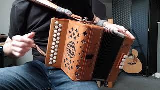 Irish BC button accordion beginner lesson - finding notes / scales