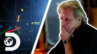 The Northwestern Can't Get A Response From A Suspicious Trawler | Deadliest Catch