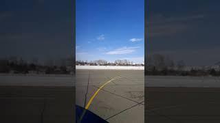 #shorts, #airport, #airplane, Продолжение рулежки по взлетной полосе аэродрома Горно -Алтайска