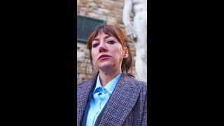 Philomena Cunk, the art critic 