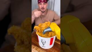 How to not eat FRIED CHICKEN with your sibling infront of your mom?️| CHEFKOUDY