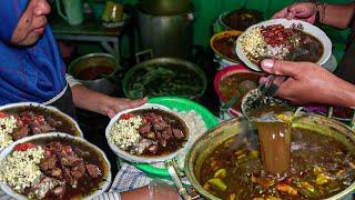 NASI RAWON TERTUA DI KOTA GRESIK, BERDIRI SEJAK 1955 PANTAS RAMAI PEMBELI rawon pak di Gresik