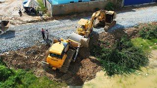 Bulldozer & Excavator Use Power Pull And Push Recovery Roller Stuck - Dozer Push Gravel Build Road