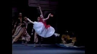 Nadezhda Gracheva - Le Corsaire with Alexander Vetrov