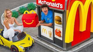 Build The Best Tiny Fast Food Restaurant, Win $1,000!