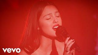 Olivia Rodrigo - vampire in the Live Lounge