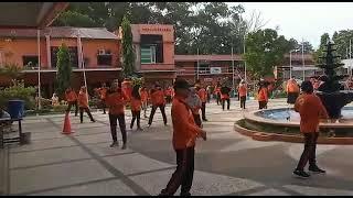 Senam Sehat Rektor Uniba Dr. Isradi zainal, WR, Dosen dan sejumlah staf