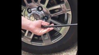 How to change a tire with Edward and Jacob