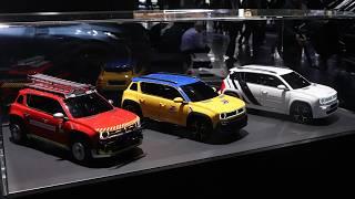 UNE RENAULT 4 LA POSTE OU POMPIERS ? Le stand Renault au Mondial de l'Automobile 2024 !